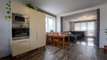 Prodej domu 131 m², Letonice