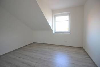 Pronájem bytu 2+kk v osobním vlastnictví 55 m², Rostoklaty