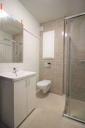 Pronájem bytu 2+kk v osobním vlastnictví 55 m², Rostoklaty