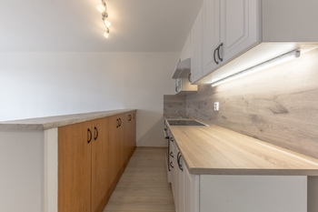 kuchyňský kout - Prodej bytu 2+kk v osobním vlastnictví 39 m², Praha 4 - Krč