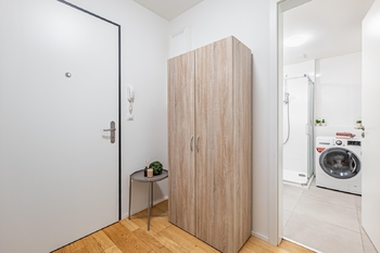 Prodej bytu 1+kk v osobním vlastnictví 43 m², Praha 9 - Kbely