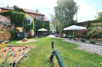 Pronájem restaurace 112 m², Kostelec nad Černými lesy
