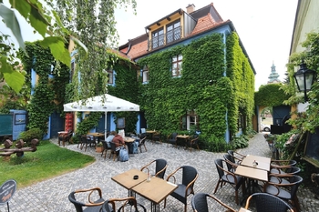 Pronájem restaurace 112 m², Kostelec nad Černými lesy
