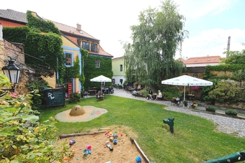 Pronájem restaurace 112 m², Kostelec nad Černými lesy