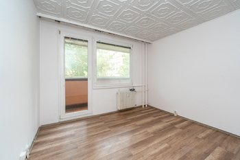 Prodej bytu 3+1 v osobním vlastnictví 70 m², Praha 9 - Prosek