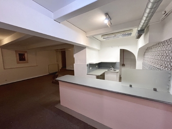 Pronájem obchodních prostor 140 m², Mladá Boleslav