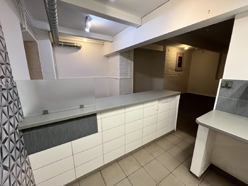 Pronájem obchodních prostor 140 m², Mladá Boleslav