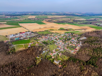 Prodej jiných prostor 2100 m², Roblín
