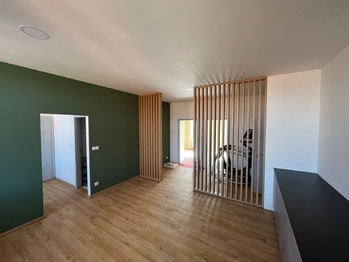hlavní prostor  - Pronájem bytu 3+kk v družstevním vlastnictví 54 m², Prachatice