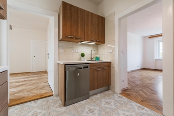 Pronájem bytu 2+1 v osobním vlastnictví 56 m², Praha 6 - Dejvice