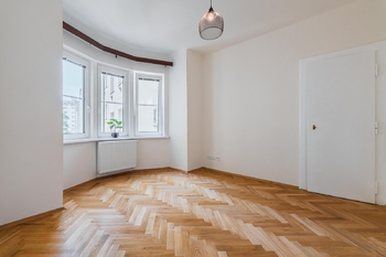 Pronájem bytu 2+1 v osobním vlastnictví 56 m², Praha 6 - Dejvice