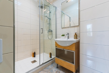 Pronájem bytu 2+1 v osobním vlastnictví 56 m², Praha 6 - Dejvice