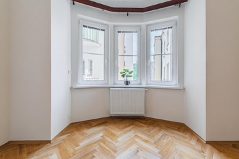 Pronájem bytu 2+1 v osobním vlastnictví 56 m², Praha 6 - Dejvice