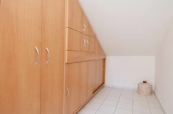 Pronájem bytu 1+kk v osobním vlastnictví 45 m², Praha 6 - Lysolaje