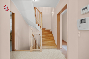 Prodej domu 176 m², Jenišov