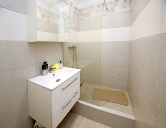 Pronájem bytu 1+kk v osobním vlastnictví 29 m², Praha 4 - Modřany