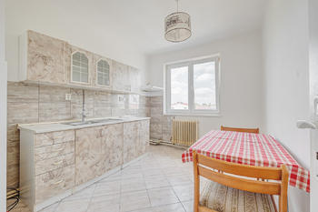 Prodej bytu 3+1 v osobním vlastnictví 73 m², Tlustice