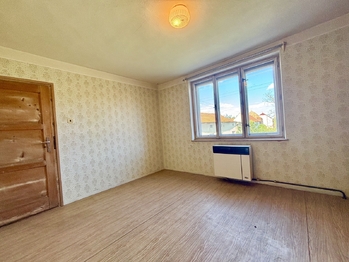 Prodej domu 95 m², Želeč