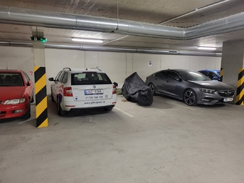Pronájem garážového stání 12 m², Olomouc