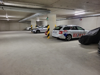 Pronájem garážového stání 12 m², Olomouc