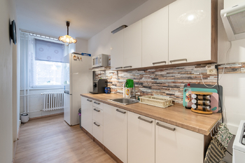 Prodej bytu 3+kk v družstevním vlastnictví 64 m², Praha 4 - Lhotka