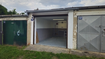 Pronájem garáže 18 m², Kuřim