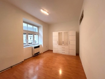 Pronájem bytu 2+kk v osobním vlastnictví 55 m², Hradec Králové