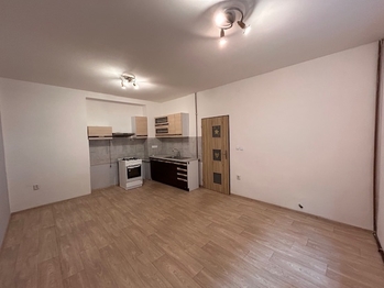 Pronájem bytu 2+kk v osobním vlastnictví 55 m², Hradec Králové