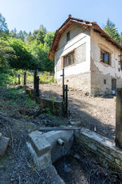 Prodej pozemku 1034 m², Vsetín