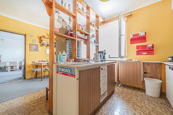 Prodej domu 302 m², Praha 9 - Dolní Počernice