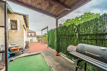 Prodej domu 302 m², Praha 9 - Dolní Počernice