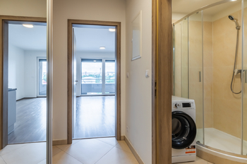 Prodej bytu 1+kk v osobním vlastnictví 27 m², Praha 4 - Michle