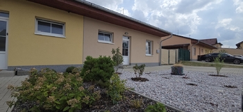 Dům z ulice - Pronájem domu 80 m², Postřižín 