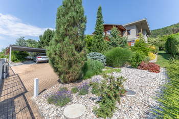Prodej domu 301 m², Beroun