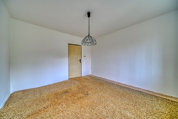 pokoj v přízemí - Prodej domu 87 m², Starý Kolín