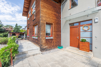 Prodej domu 301 m², Beroun