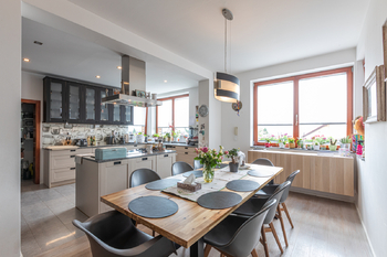 Prodej domu 301 m², Beroun