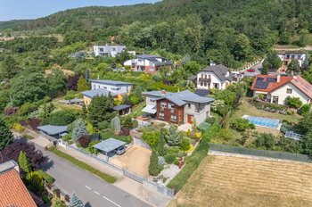 Prodej domu 301 m², Beroun