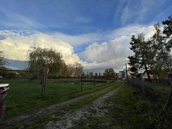 Prodej pozemku 1991 m², Líšnice