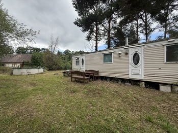 Prodej pozemku 1991 m², Líšnice