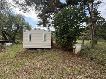 Prodej pozemku 1991 m², Líšnice