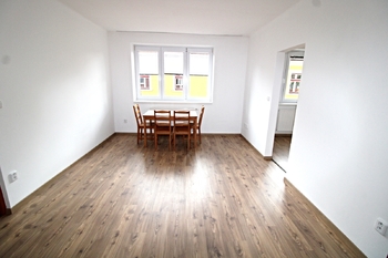 Pronájem bytu 2+1 v osobním vlastnictví 52 m², Český Krumlov