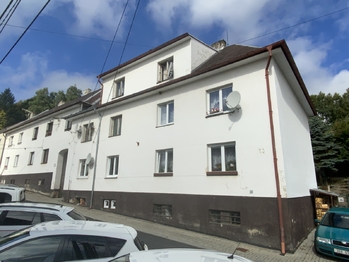 Prodej bytu 2+1 v osobním vlastnictví 53 m², Oloví