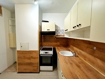 Prodej bytu 2+kk v družstevním vlastnictví 39 m², Praha 4 - Chodov