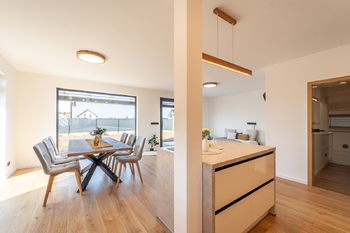 Prodej domu 151 m², Choťánky