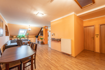 Prodej domu 415 m², Český Brod
