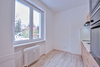 Pronájem bytu 2+1 v osobním vlastnictví 58 m², Aš