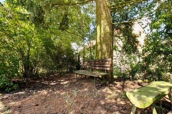 zahrada, posezení - Prodej domu 74 m², Milostín