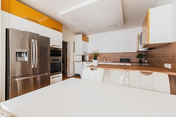 Kuchyňský kout - Pronájem bytu 3+kk v osobním vlastnictví 75 m², Praha 9 - Čakovice