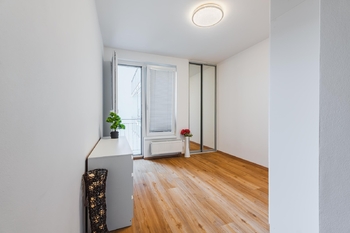 Ložnice - Pronájem bytu 3+kk v osobním vlastnictví 75 m², Praha 9 - Čakovice